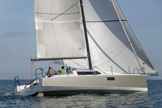 pogo36-hull-no1-6_2.jpg